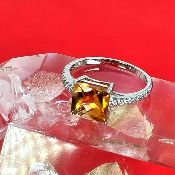 925 Sterling Silver Ring Sz 7 with Natural Princess Cut Citrine Gemstone - Picture 11 of 11